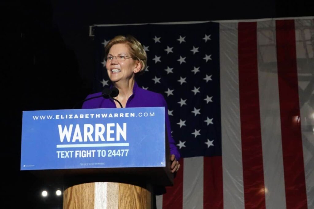 Mandatory Credit: Photo by Debra L Rothenberg/Shutterstock (10415781af)
Elizabeth Warren
Elizabeth Warren, US Presidential Election Campaigning, New York, USA - 16 Sep 2019
Washington Square Park